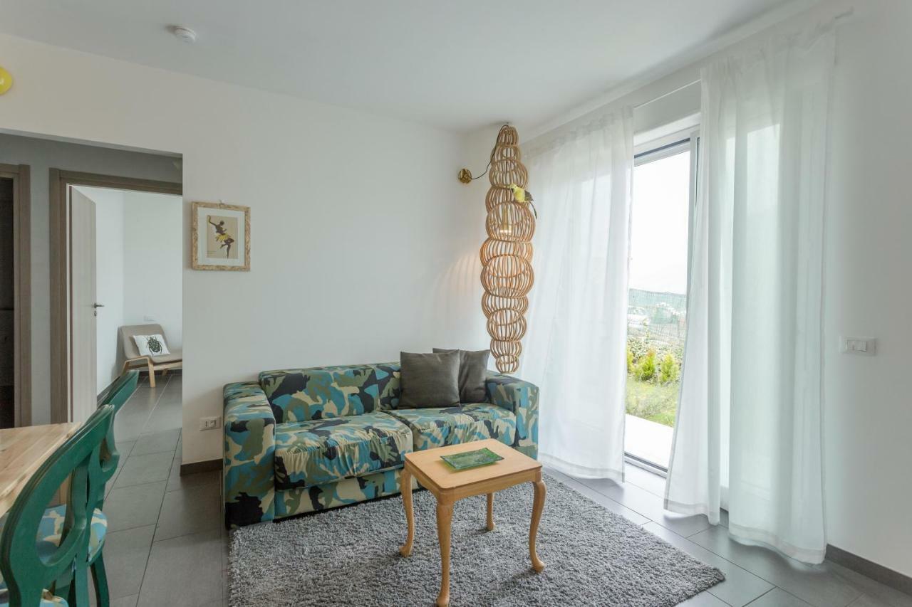 Minerva Residence Lavena Ponte Tresa Eksteriør billede